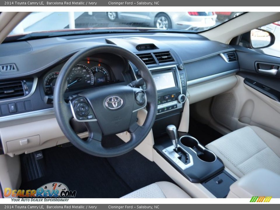 2014 Toyota Camry LE Barcelona Red Metallic / Ivory Photo #10