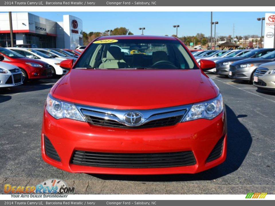 2014 Toyota Camry LE Barcelona Red Metallic / Ivory Photo #28
