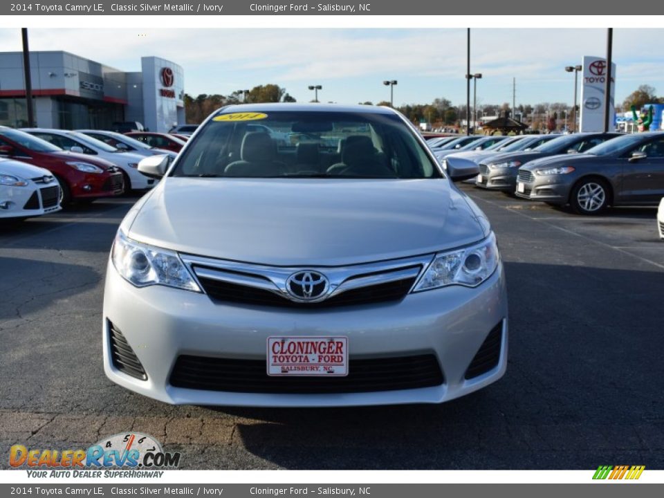 2014 Toyota Camry LE Classic Silver Metallic / Ivory Photo #27