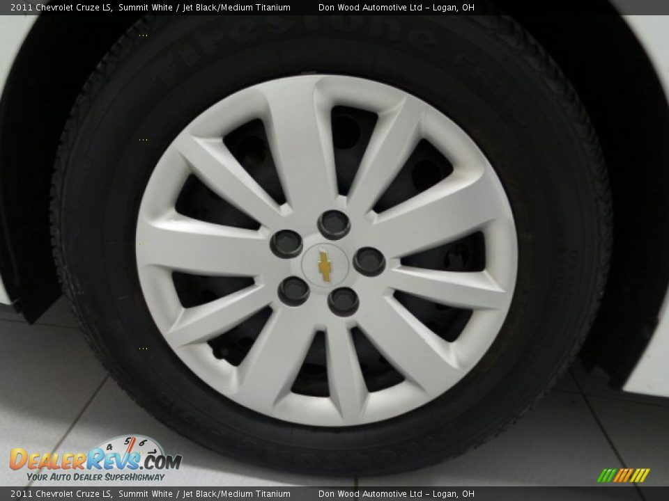 2011 Chevrolet Cruze LS Summit White / Jet Black/Medium Titanium Photo #25