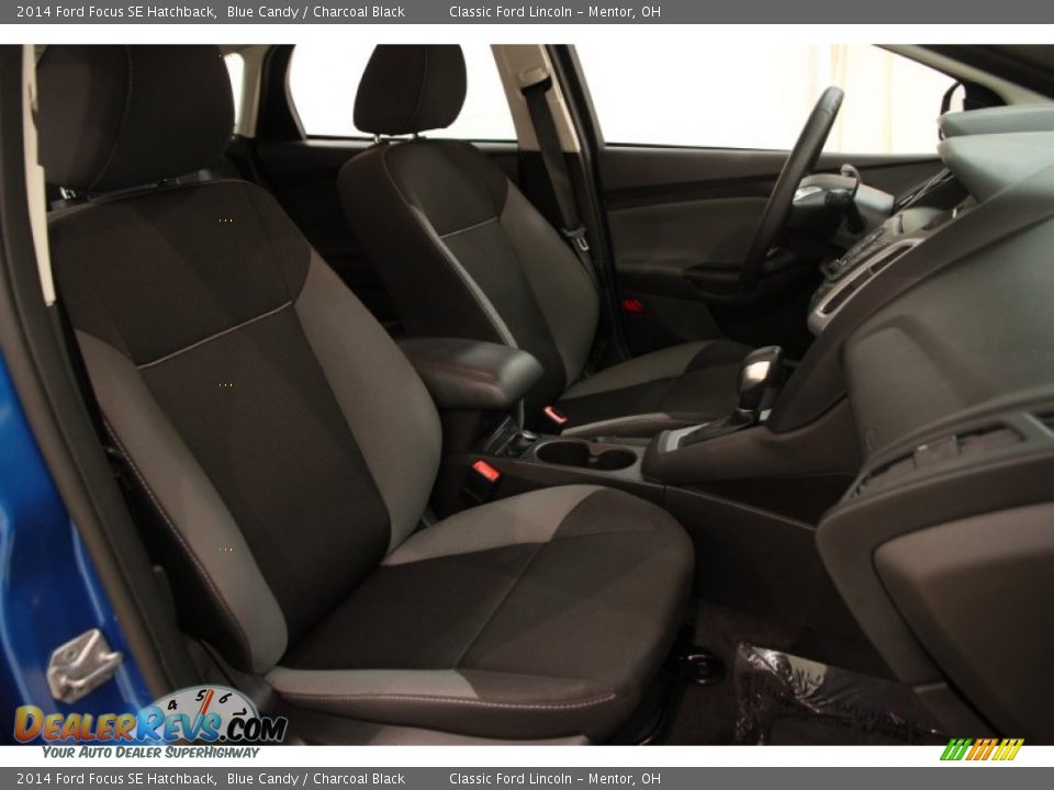 2014 Ford Focus SE Hatchback Blue Candy / Charcoal Black Photo #10