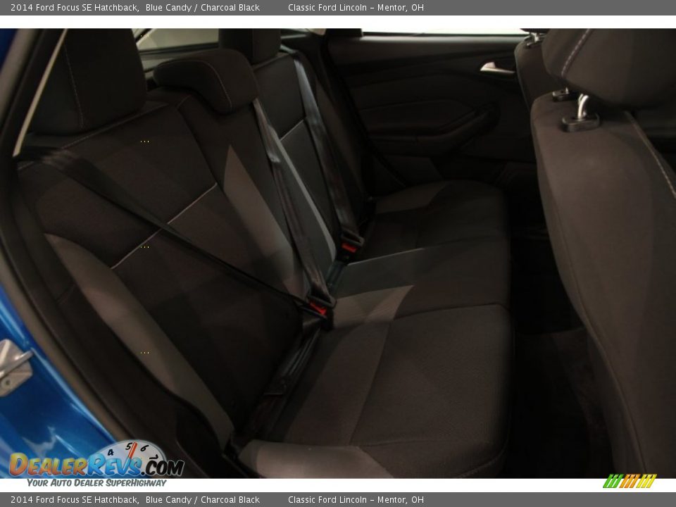 2014 Ford Focus SE Hatchback Blue Candy / Charcoal Black Photo #11