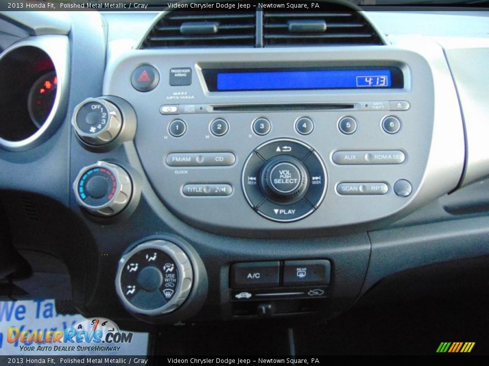 2013 Honda Fit Polished Metal Metallic / Gray Photo #21