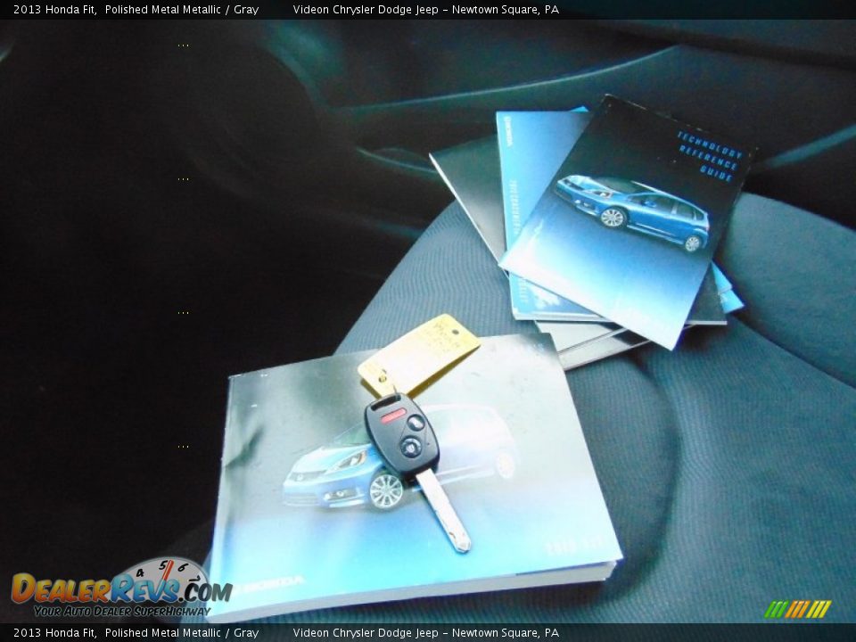 2013 Honda Fit Polished Metal Metallic / Gray Photo #25
