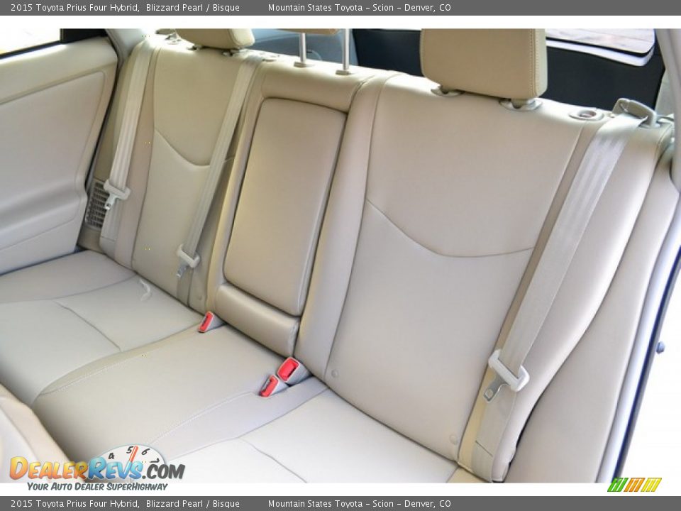 2015 Toyota Prius Four Hybrid Blizzard Pearl / Bisque Photo #7