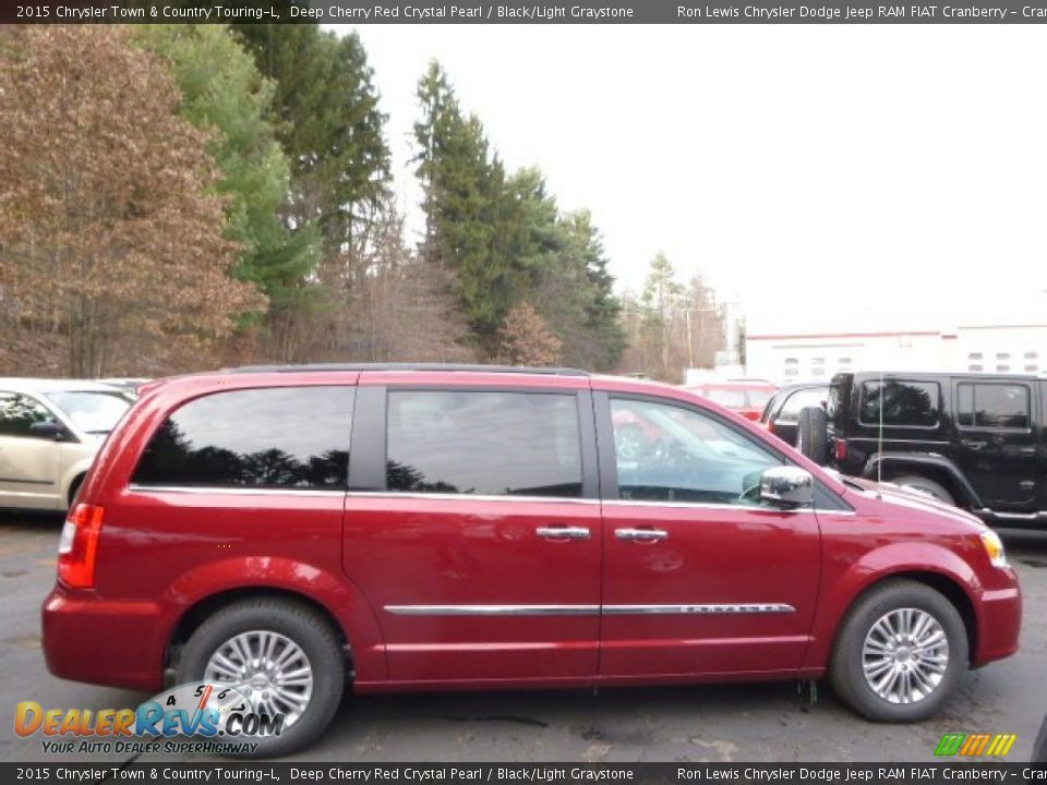 2015 Chrysler Town & Country Touring-L Deep Cherry Red Crystal Pearl / Black/Light Graystone Photo #5