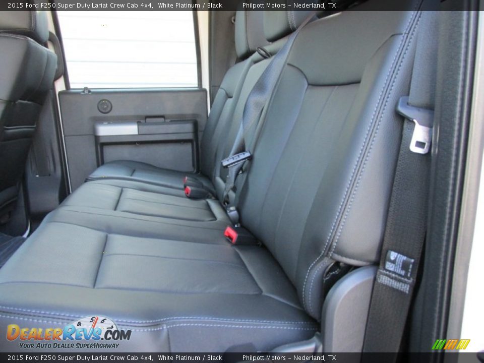 2015 Ford F250 Super Duty Lariat Crew Cab 4x4 White Platinum / Black Photo #22