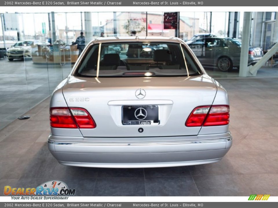 2002 Mercedes-Benz E 320 Sedan Brilliant Silver Metallic / Charcoal Photo #7