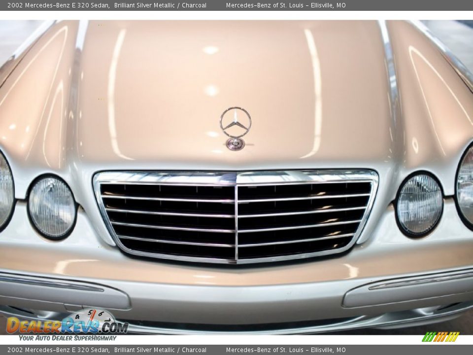 2002 Mercedes-Benz E 320 Sedan Brilliant Silver Metallic / Charcoal Photo #11