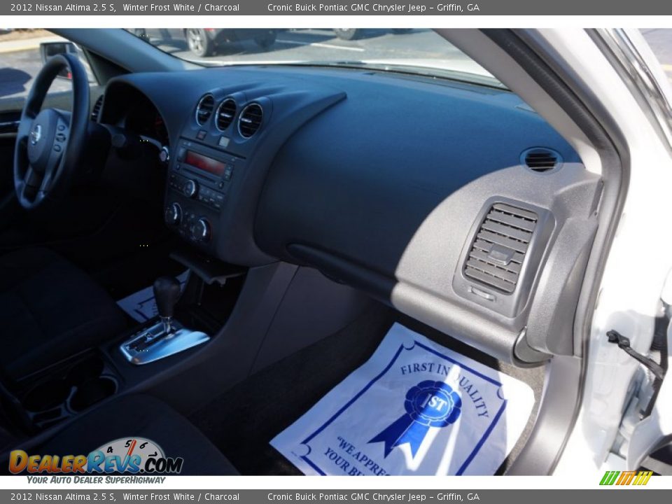 2012 Nissan Altima 2.5 S Winter Frost White / Charcoal Photo #18