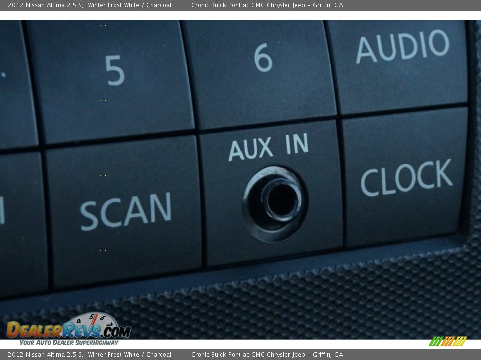 2012 Nissan Altima 2.5 S Winter Frost White / Charcoal Photo #23