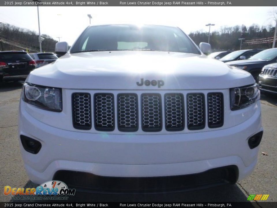 2015 Jeep Grand Cherokee Altitude 4x4 Bright White / Black Photo #8