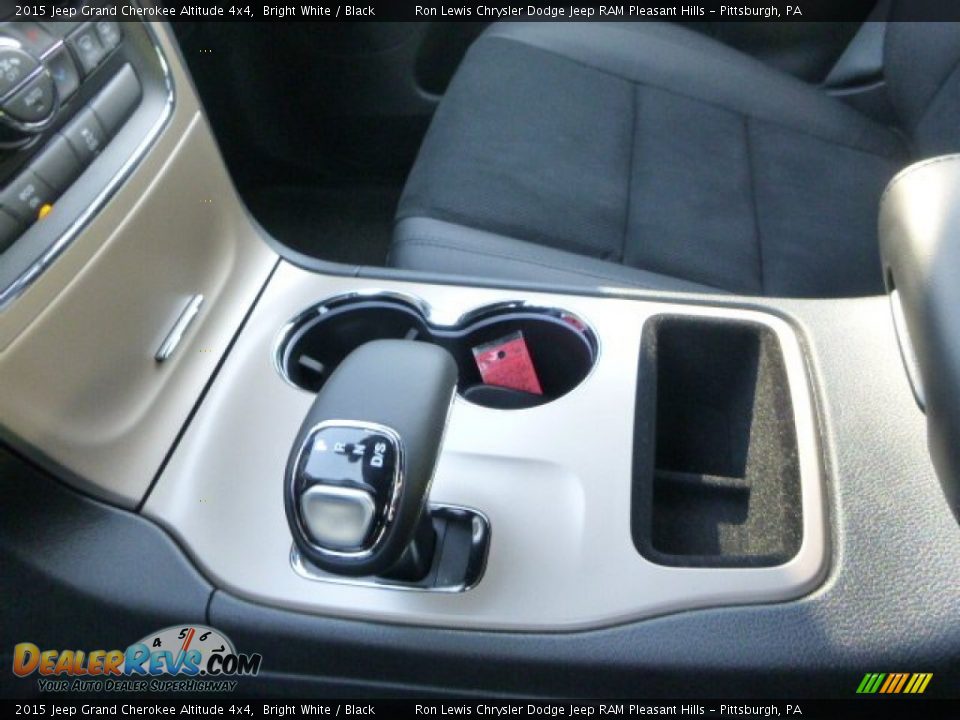 2015 Jeep Grand Cherokee Altitude 4x4 Bright White / Black Photo #16