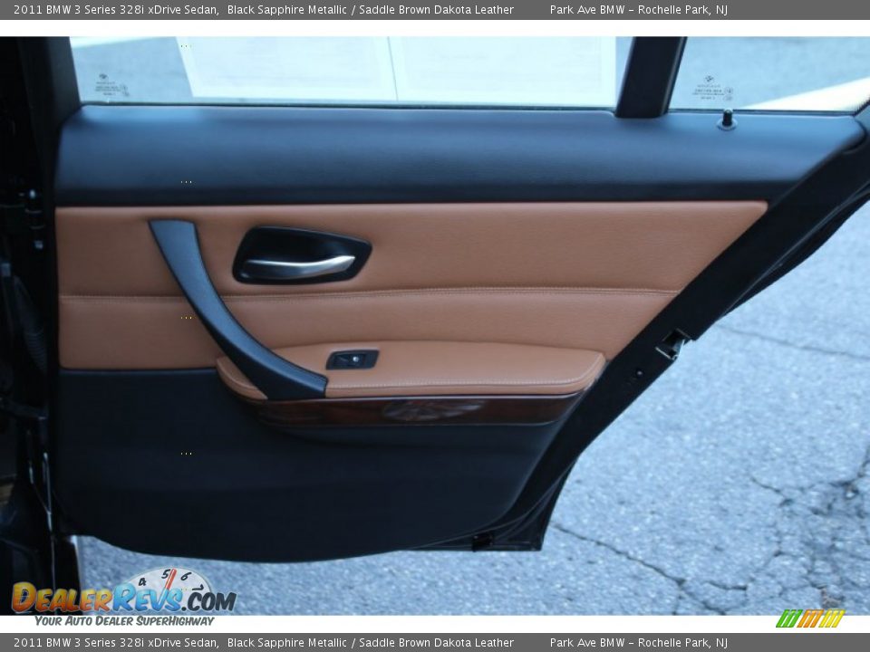 2011 BMW 3 Series 328i xDrive Sedan Black Sapphire Metallic / Saddle Brown Dakota Leather Photo #25