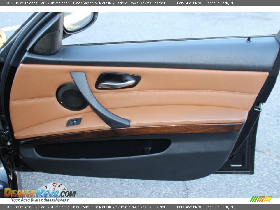 2011 BMW 3 Series 328i xDrive Sedan Black Sapphire Metallic / Saddle Brown Dakota Leather Photo #27