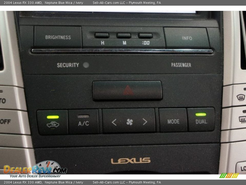2004 Lexus RX 330 AWD Neptune Blue Mica / Ivory Photo #31