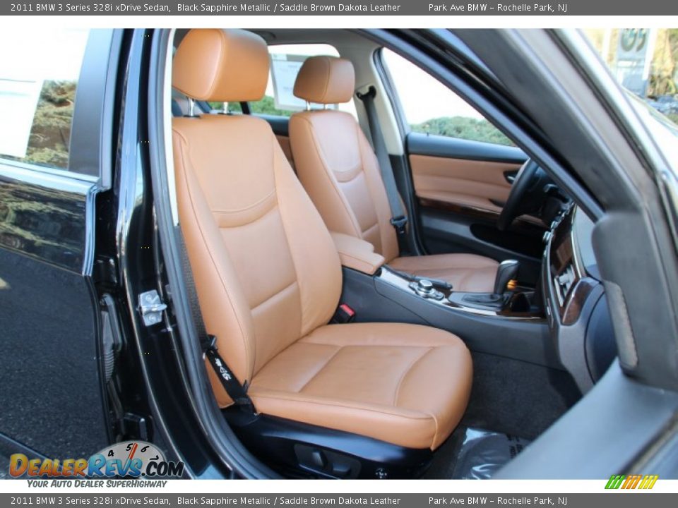 2011 BMW 3 Series 328i xDrive Sedan Black Sapphire Metallic / Saddle Brown Dakota Leather Photo #30