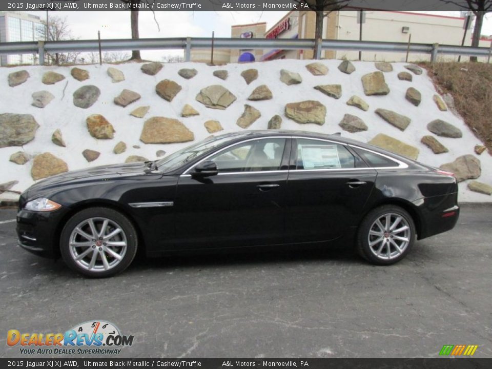 Ultimate Black Metallic 2015 Jaguar XJ XJ AWD Photo #2