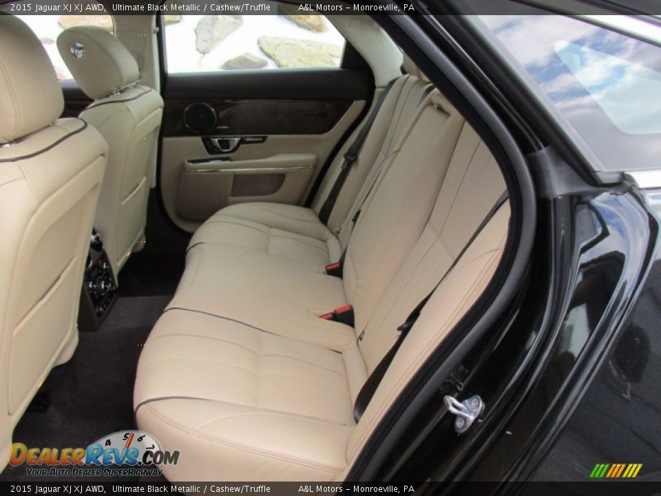 Rear Seat of 2015 Jaguar XJ XJ AWD Photo #15