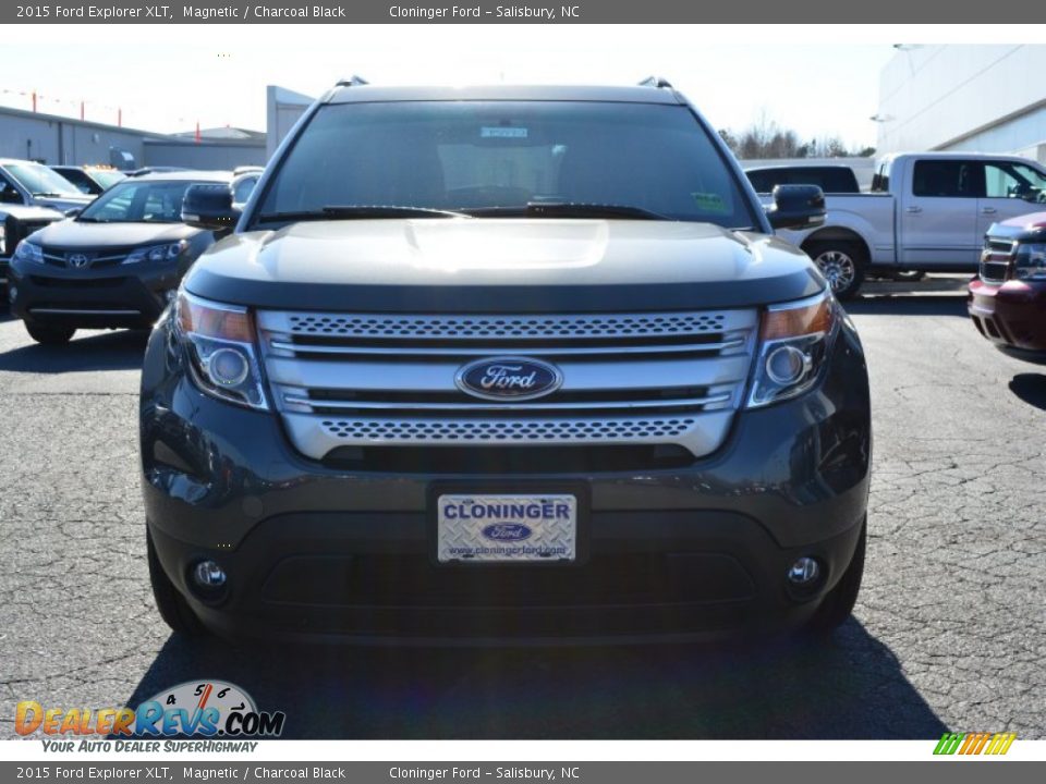 2015 Ford Explorer XLT Magnetic / Charcoal Black Photo #4