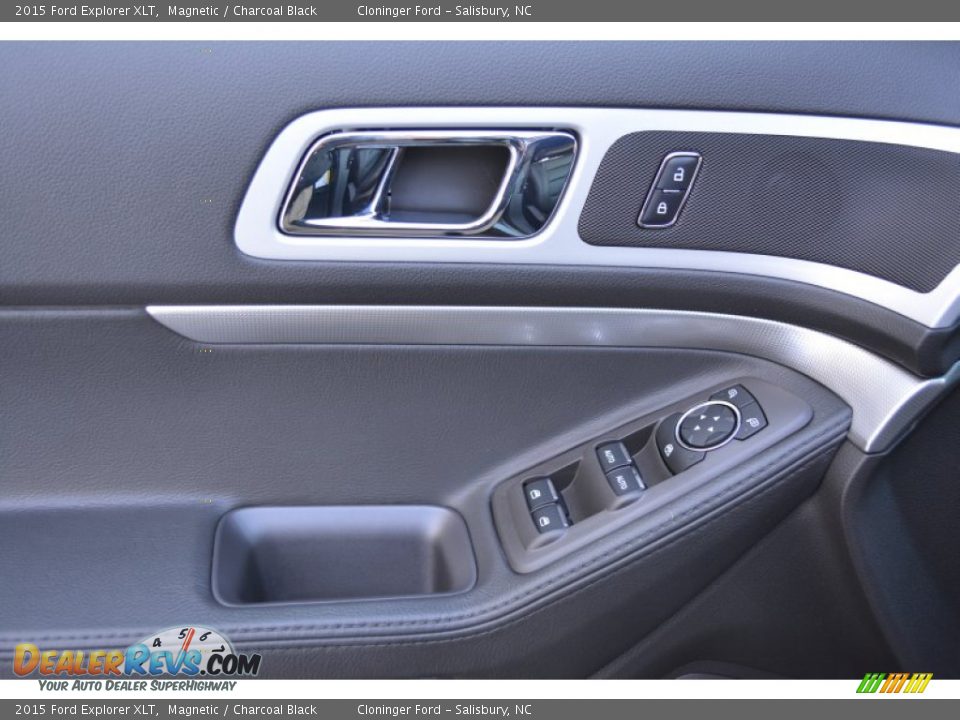 2015 Ford Explorer XLT Magnetic / Charcoal Black Photo #5