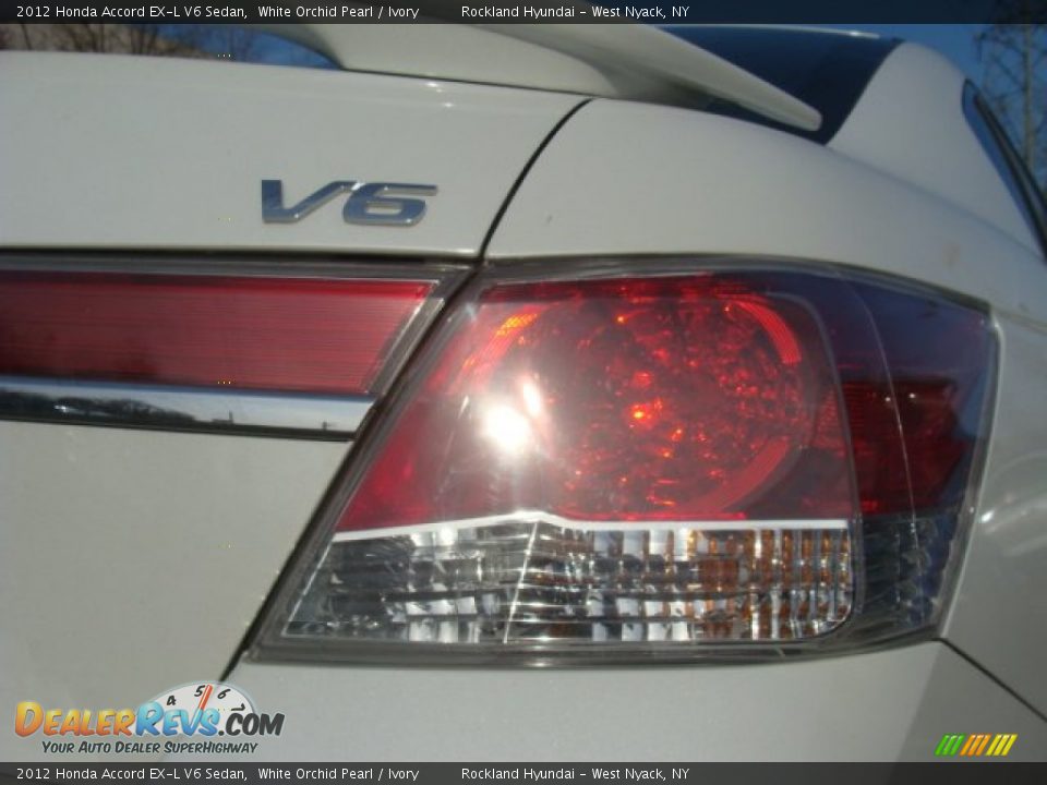 2012 Honda Accord EX-L V6 Sedan White Orchid Pearl / Ivory Photo #23