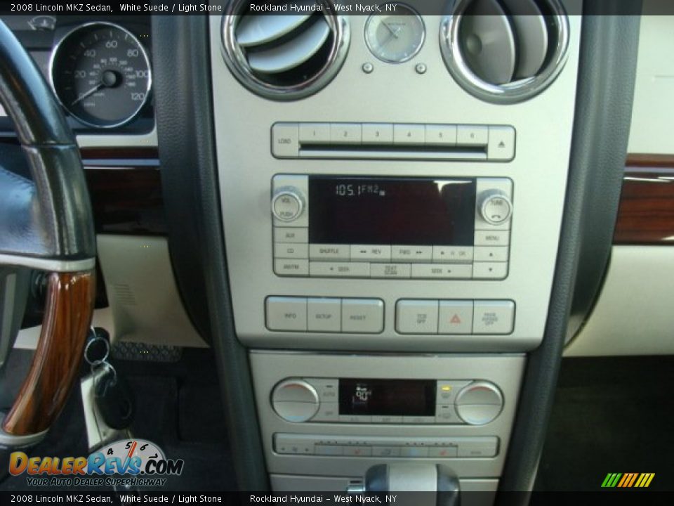 2008 Lincoln MKZ Sedan White Suede / Light Stone Photo #17