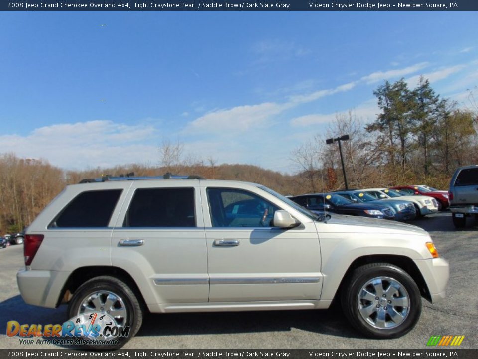 2008 Jeep Grand Cherokee Overland 4x4 Light Graystone Pearl / Saddle Brown/Dark Slate Gray Photo #2