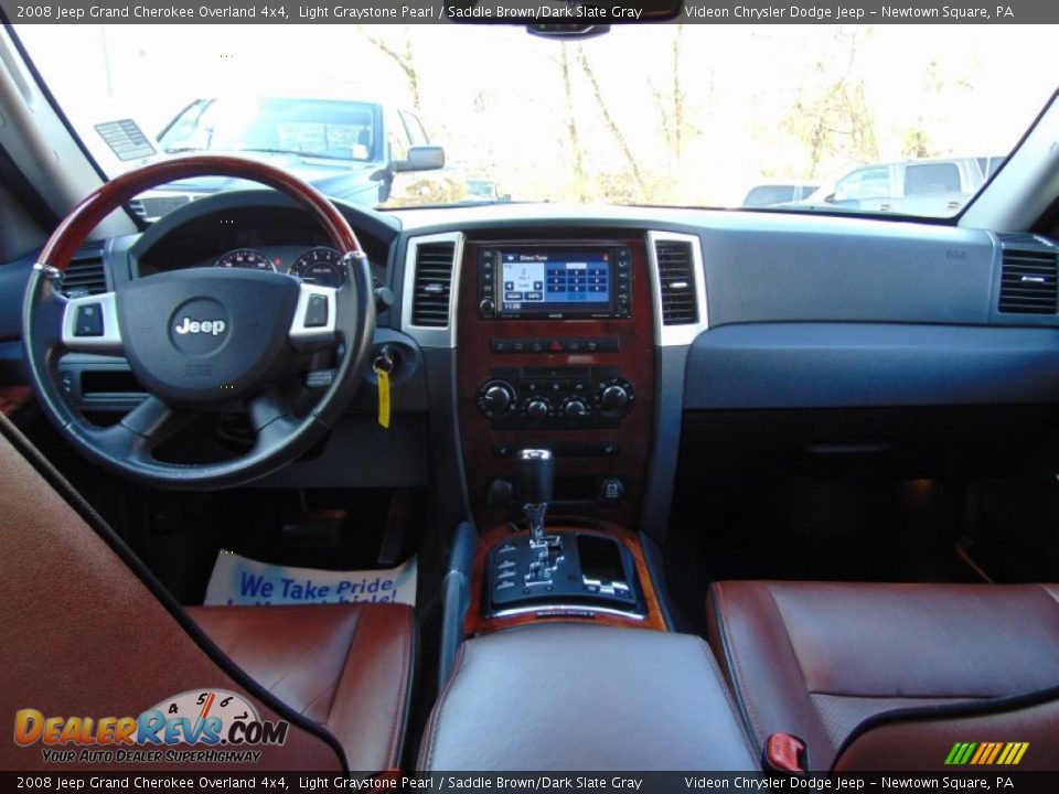 2008 Jeep Grand Cherokee Overland 4x4 Light Graystone Pearl / Saddle Brown/Dark Slate Gray Photo #14