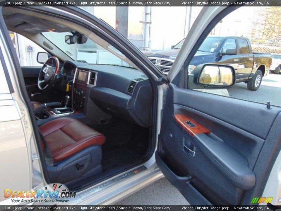 2008 Jeep Grand Cherokee Overland 4x4 Light Graystone Pearl / Saddle Brown/Dark Slate Gray Photo #15