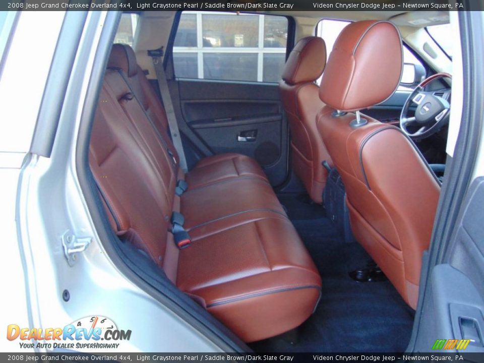 2008 Jeep Grand Cherokee Overland 4x4 Light Graystone Pearl / Saddle Brown/Dark Slate Gray Photo #17