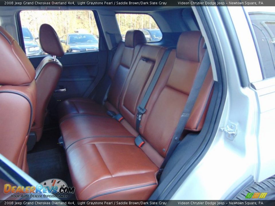 2008 Jeep Grand Cherokee Overland 4x4 Light Graystone Pearl / Saddle Brown/Dark Slate Gray Photo #18
