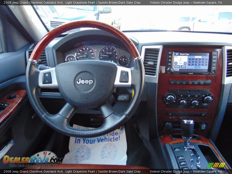 2008 Jeep Grand Cherokee Overland 4x4 Light Graystone Pearl / Saddle Brown/Dark Slate Gray Photo #21
