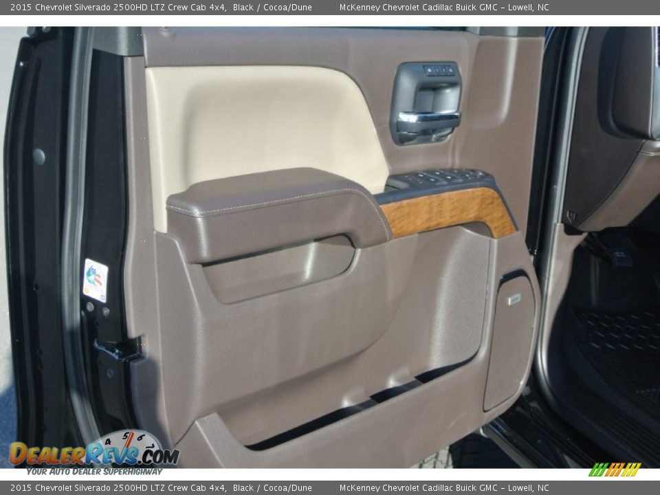 2015 Chevrolet Silverado 2500HD LTZ Crew Cab 4x4 Black / Cocoa/Dune Photo #9