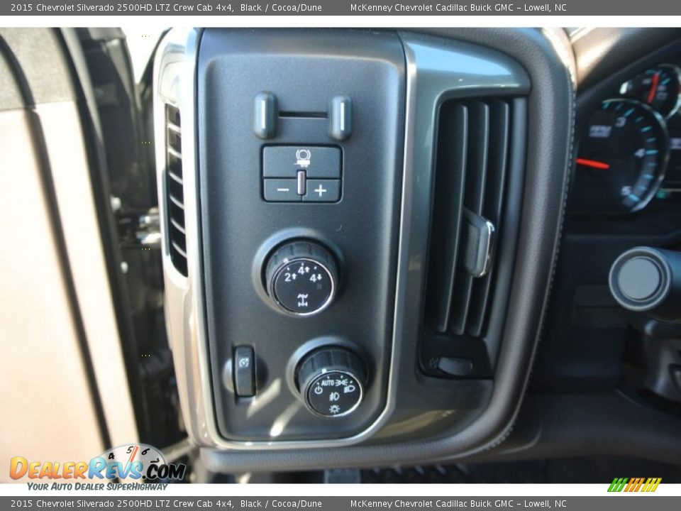2015 Chevrolet Silverado 2500HD LTZ Crew Cab 4x4 Black / Cocoa/Dune Photo #10