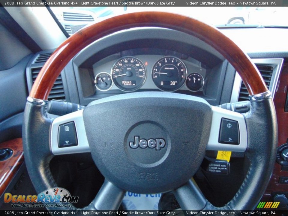 2008 Jeep Grand Cherokee Overland 4x4 Light Graystone Pearl / Saddle Brown/Dark Slate Gray Photo #28