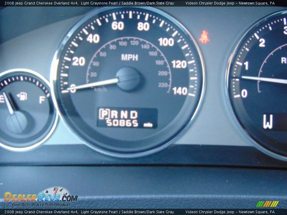 2008 Jeep Grand Cherokee Overland 4x4 Light Graystone Pearl / Saddle Brown/Dark Slate Gray Photo #29