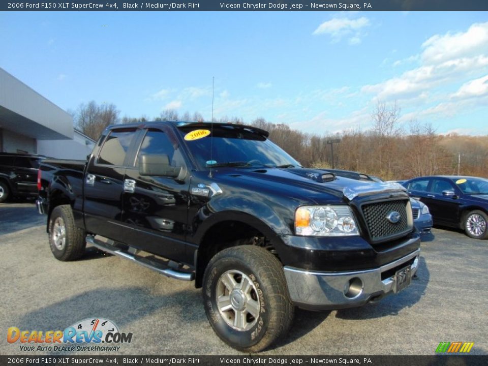 2006 Ford F150 XLT SuperCrew 4x4 Black / Medium/Dark Flint Photo #1