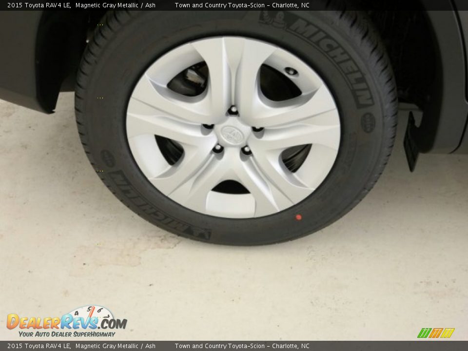 2015 Toyota RAV4 LE Magnetic Gray Metallic / Ash Photo #2