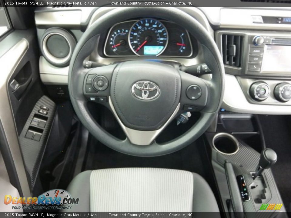 2015 Toyota RAV4 LE Magnetic Gray Metallic / Ash Photo #13
