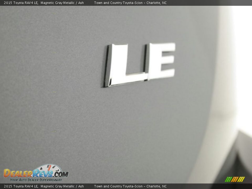 2015 Toyota RAV4 LE Magnetic Gray Metallic / Ash Photo #19
