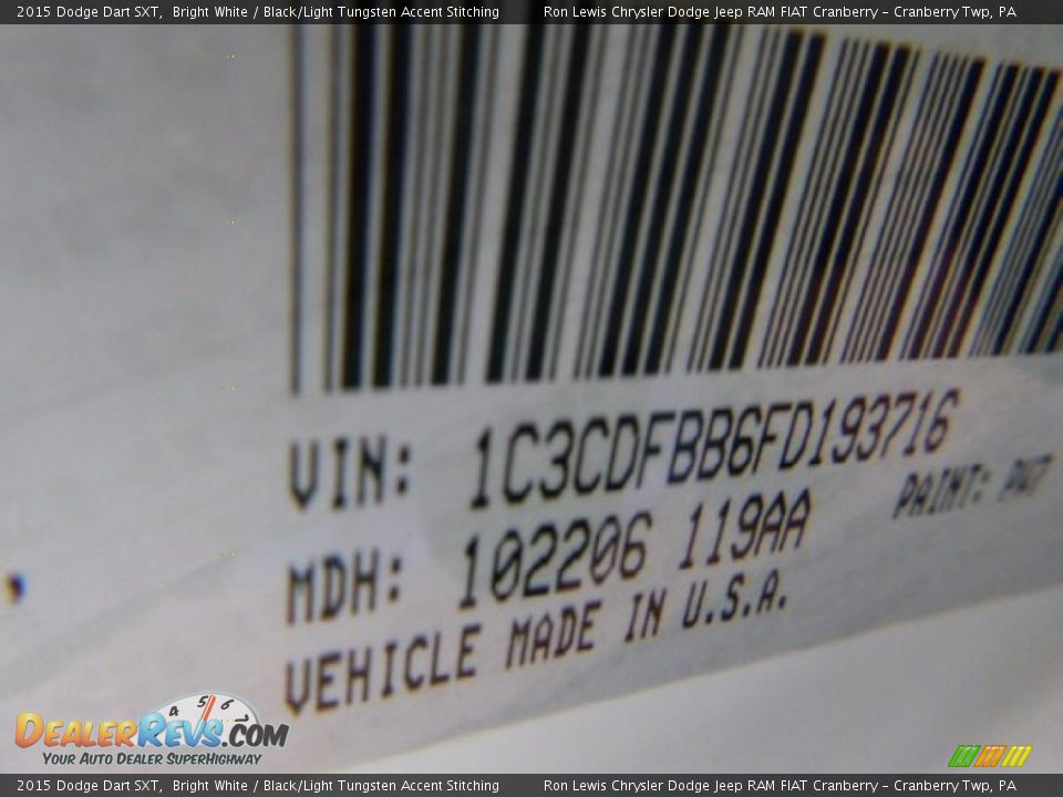 2015 Dodge Dart SXT Bright White / Black/Light Tungsten Accent Stitching Photo #18