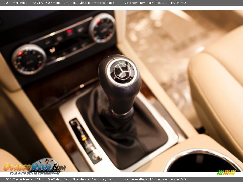 2011 Mercedes-Benz GLK 350 4Matic Capri Blue Metallic / Almond/Black Photo #31