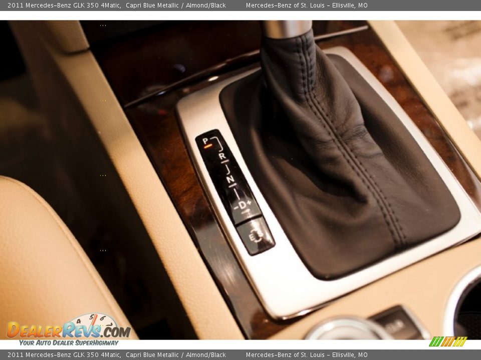 2011 Mercedes-Benz GLK 350 4Matic Capri Blue Metallic / Almond/Black Photo #32