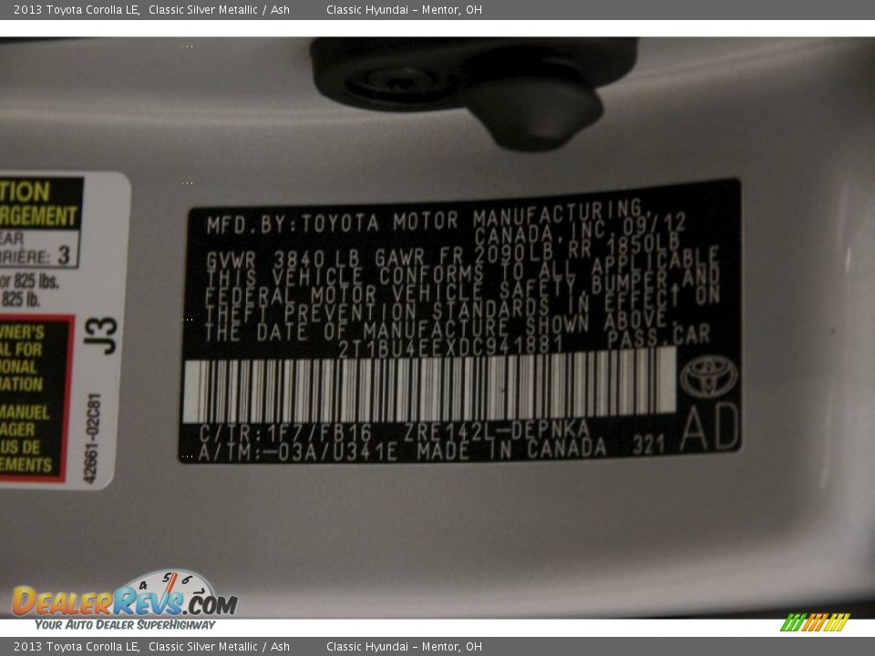 2013 Toyota Corolla LE Classic Silver Metallic / Ash Photo #16