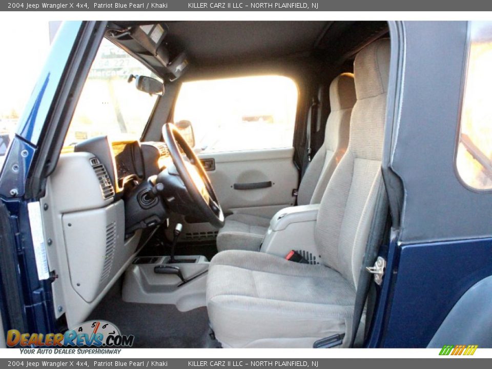2004 Jeep Wrangler X 4x4 Patriot Blue Pearl / Khaki Photo #13