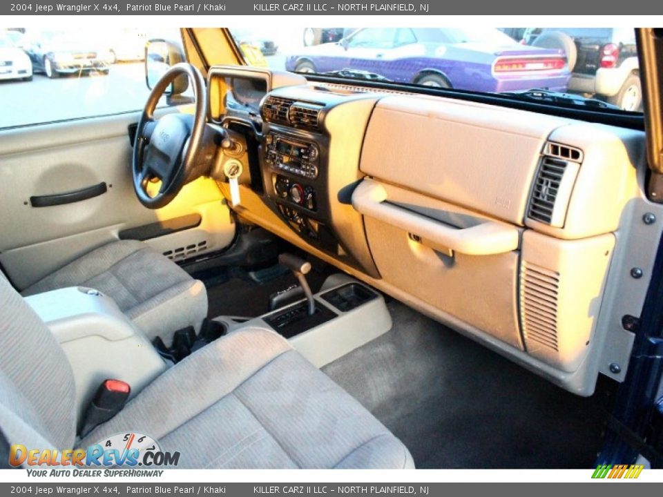 2004 Jeep Wrangler X 4x4 Patriot Blue Pearl / Khaki Photo #17