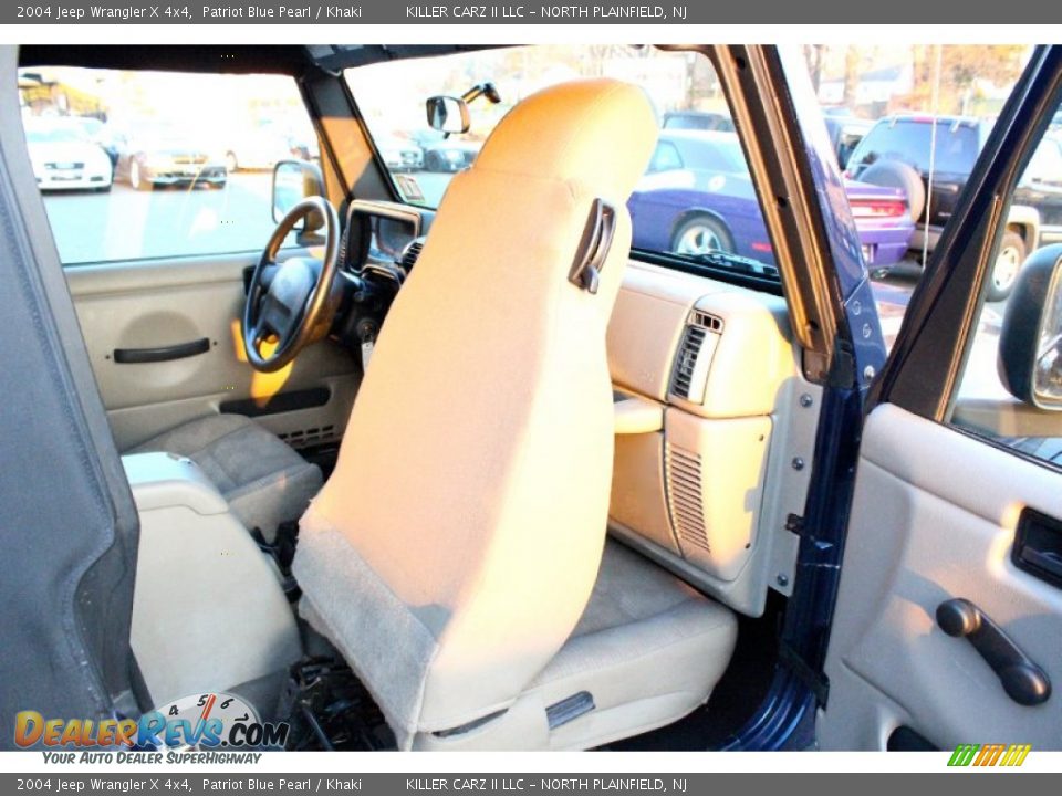 2004 Jeep Wrangler X 4x4 Patriot Blue Pearl / Khaki Photo #22