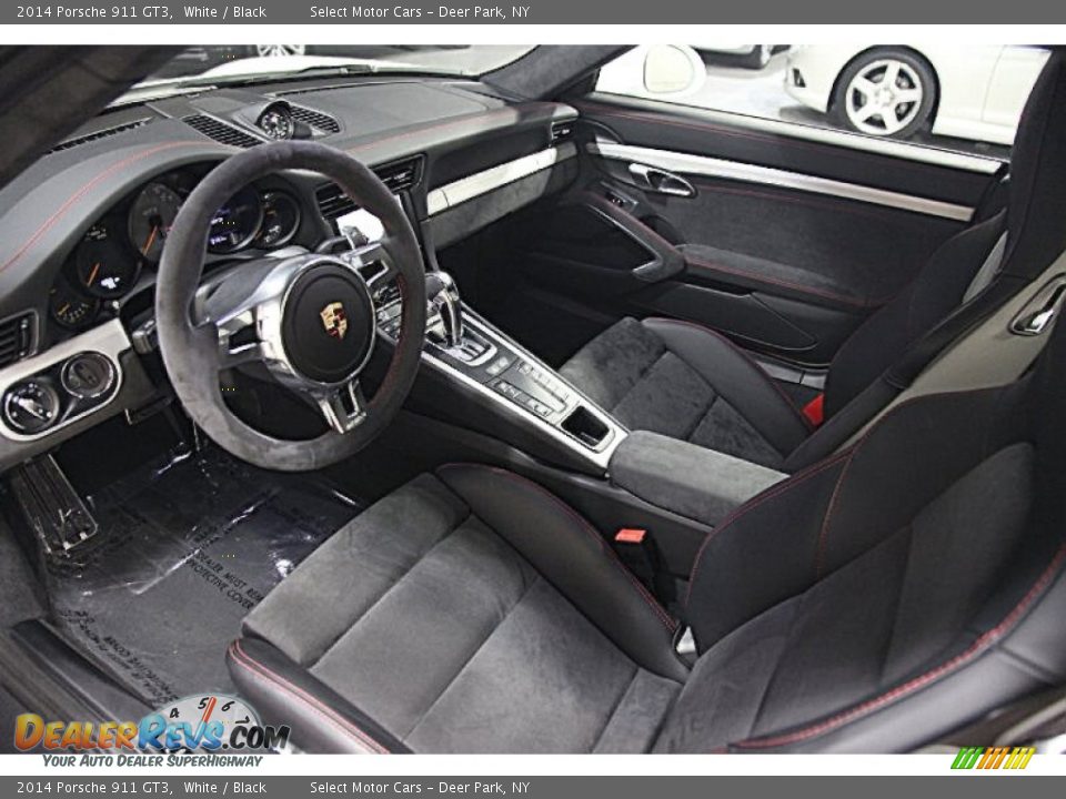 Black Interior - 2014 Porsche 911 GT3 Photo #9