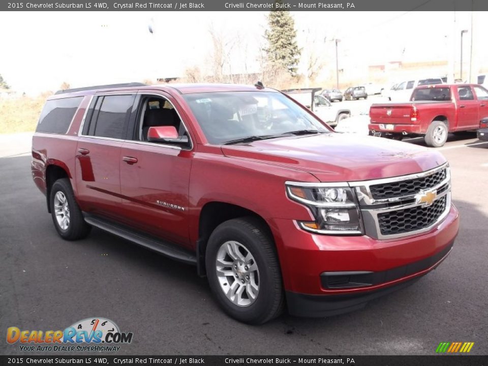 Front 3/4 View of 2015 Chevrolet Suburban LS 4WD Photo #5